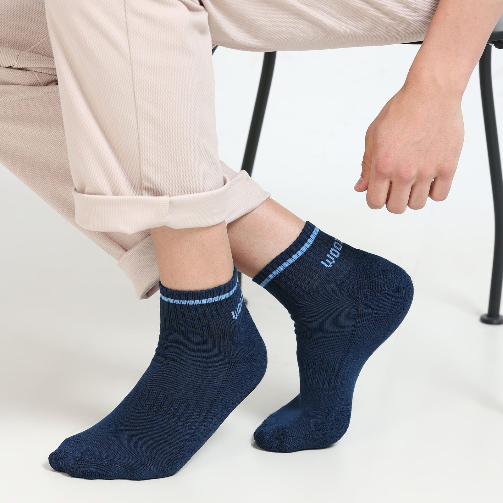 Bamboo Ankle Socks Pack of 2 (Unisex) | Breathable, Odour-Resistant & Ultra-Soft image 2